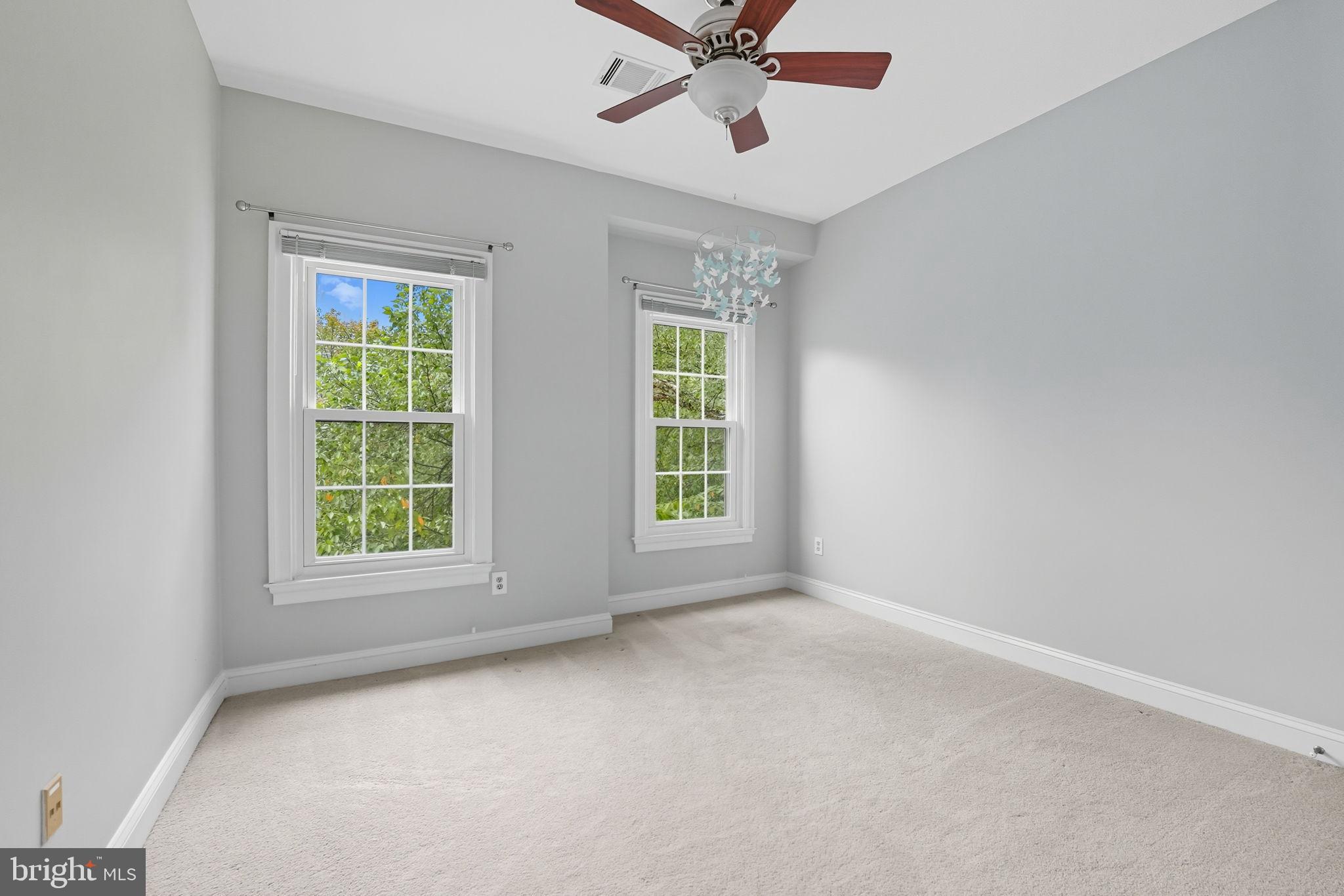 1325 SUNDIAL DRIVE