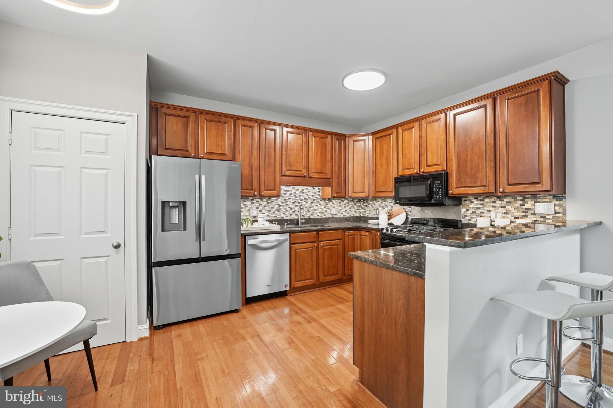 1325 SUNDIAL DRIVE