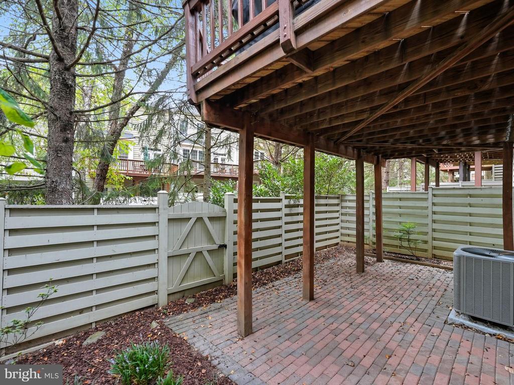 1325 SUNDIAL DRIVE