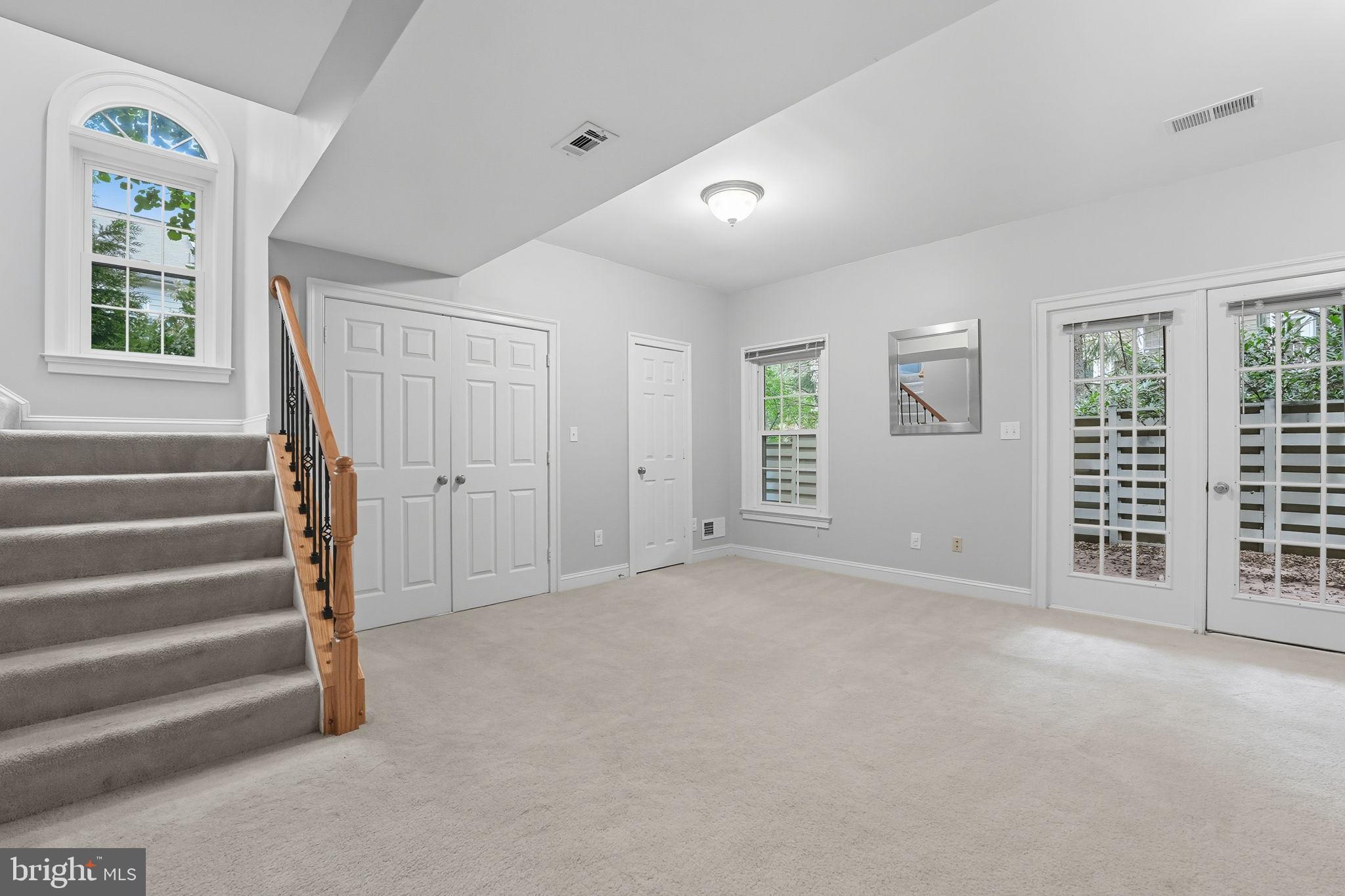 1325 SUNDIAL DRIVE