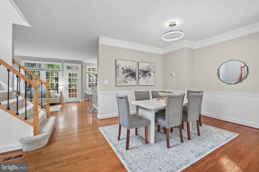 1325 SUNDIAL DRIVE