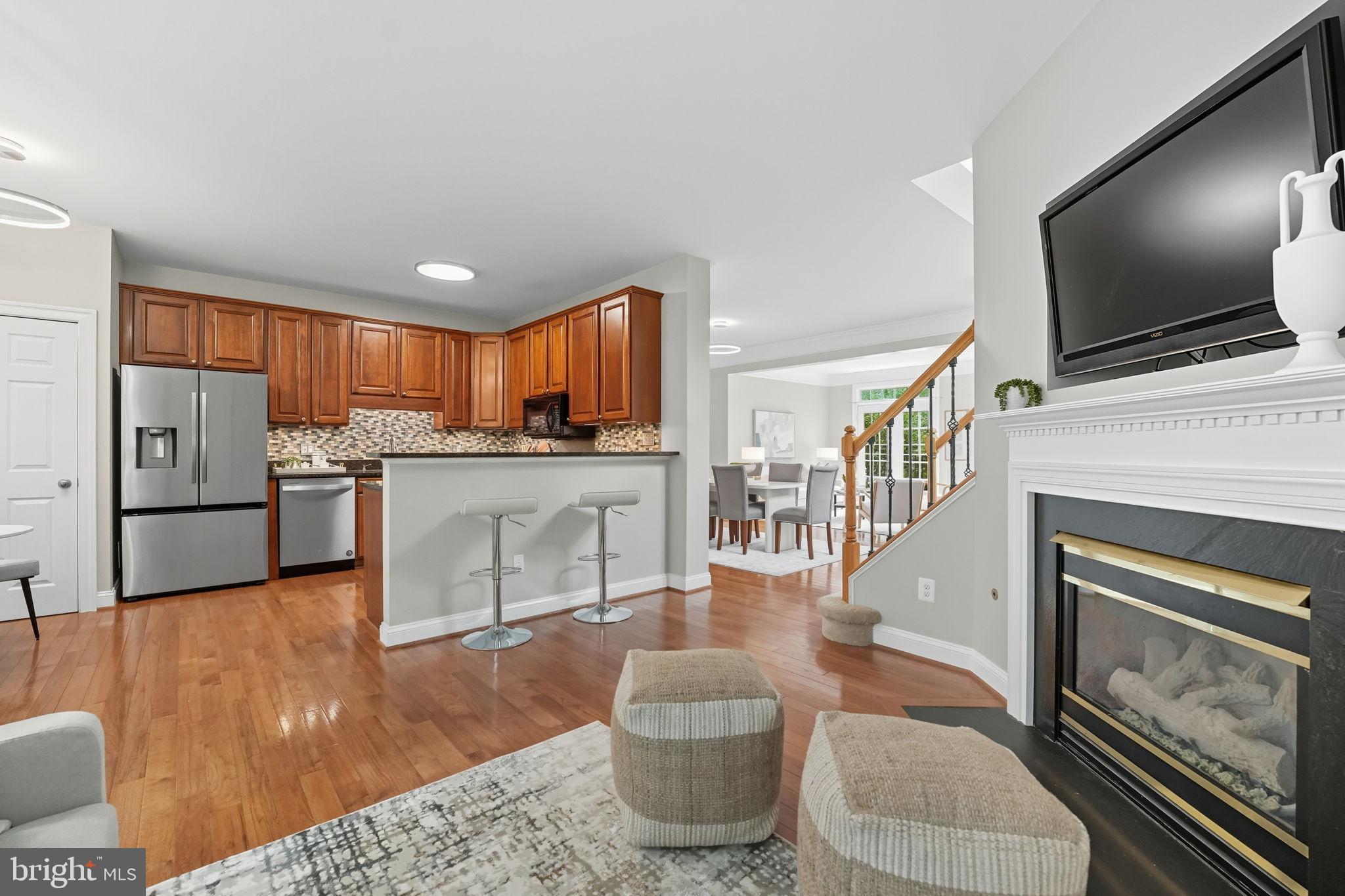 1325 SUNDIAL DRIVE