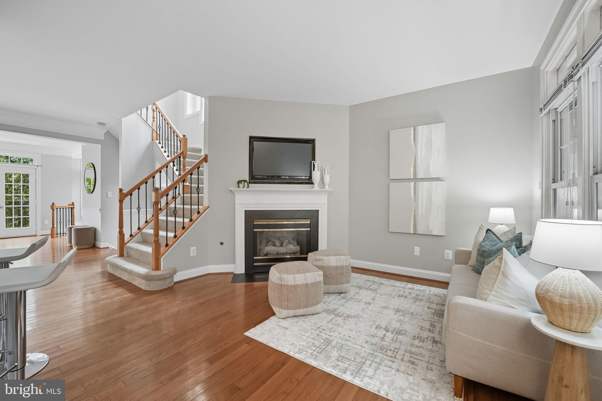 1325 SUNDIAL DRIVE