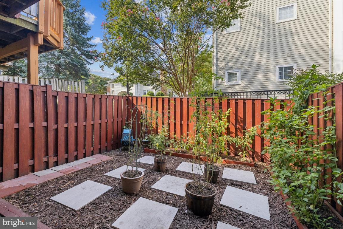 5332 CHIEFTAIN CIRCLE
