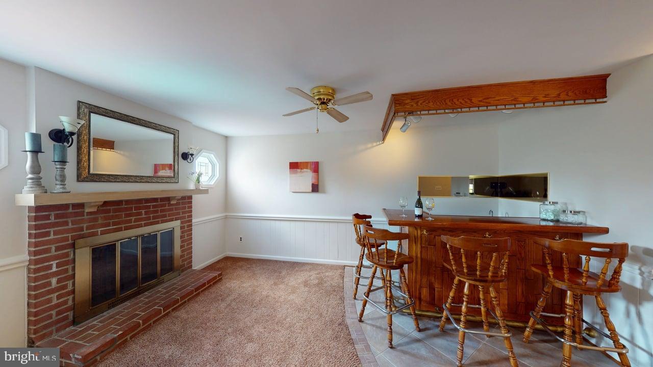 1213 TERRYLYNN COURT