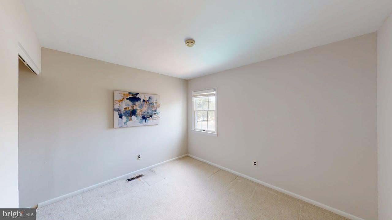 1213 TERRYLYNN COURT