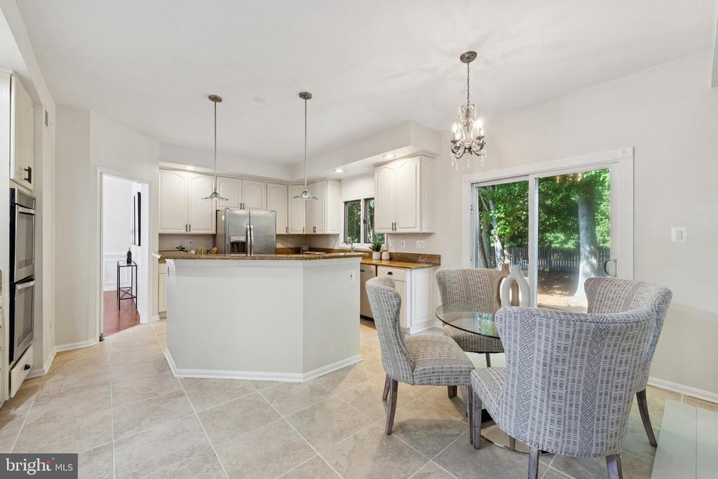 8410 COPPERLEAF COURT