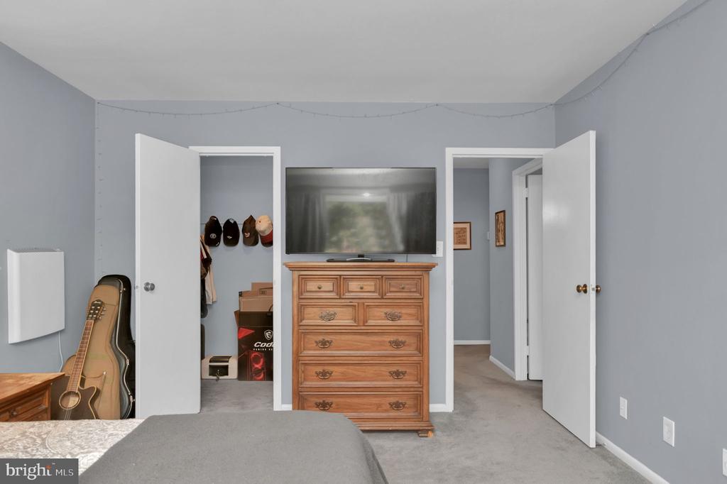 11815 BRETON COURT 22D