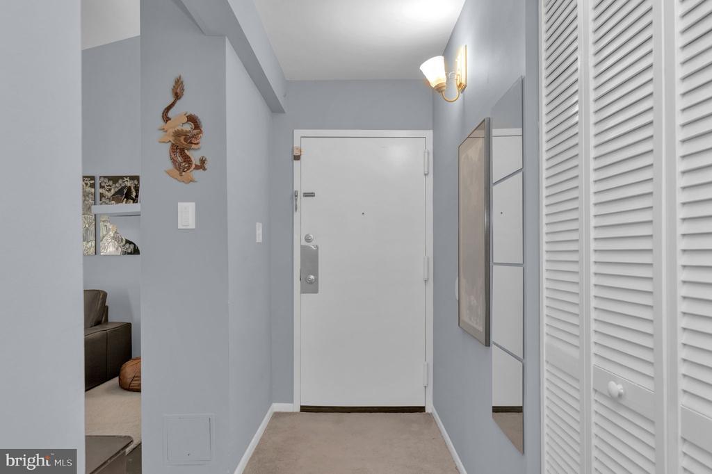 11815 BRETON COURT 22D
