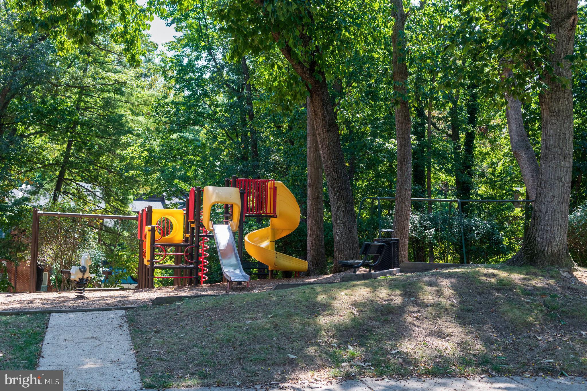 11815 BRETON COURT 22D