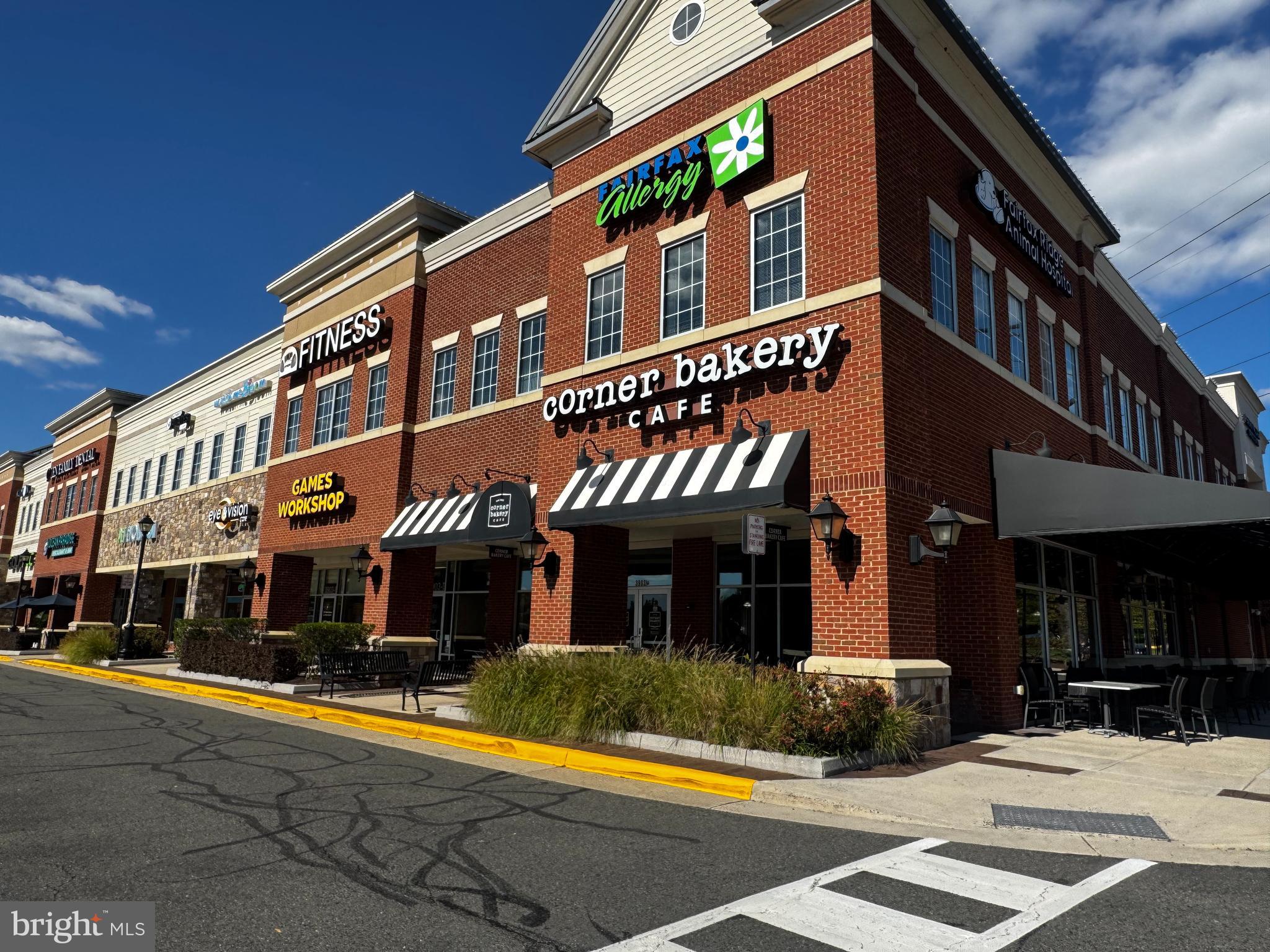 3925 FAIR RIDGE DRIVE 304