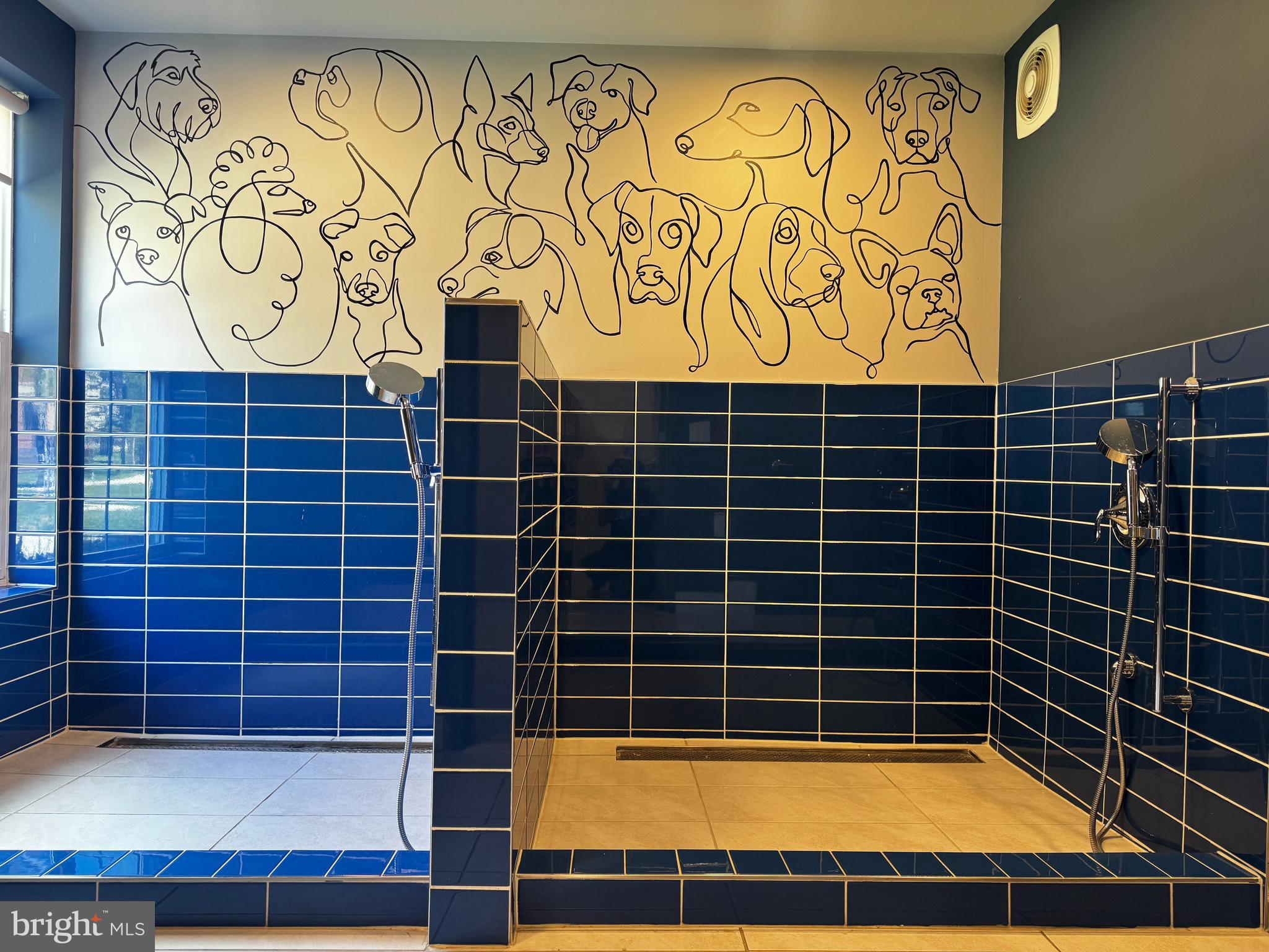 3925 FAIR RIDGE DRIVE 304