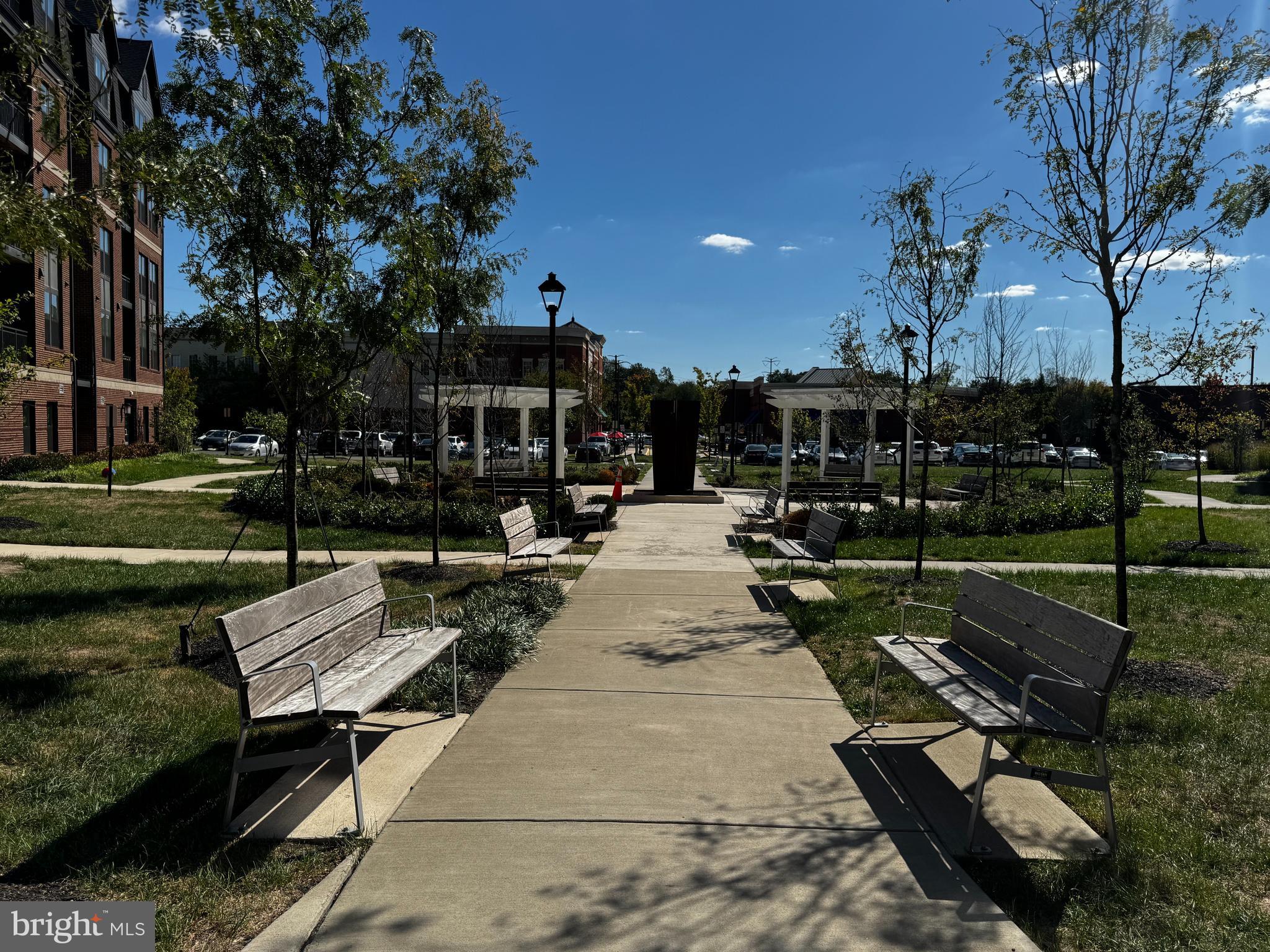 3925 FAIR RIDGE DRIVE 304