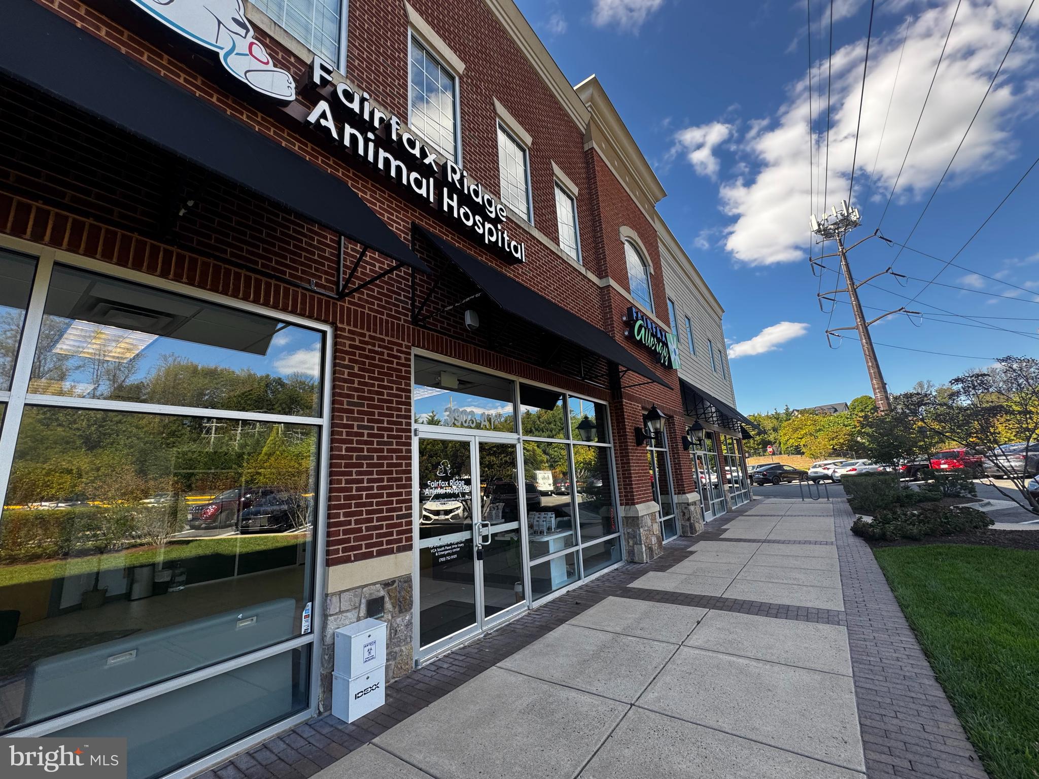 3925 FAIR RIDGE DRIVE 304