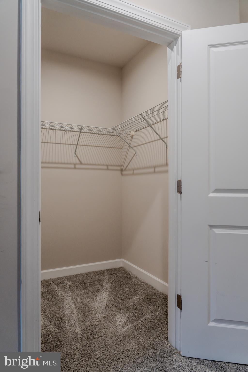 3925 FAIR RIDGE DRIVE 304