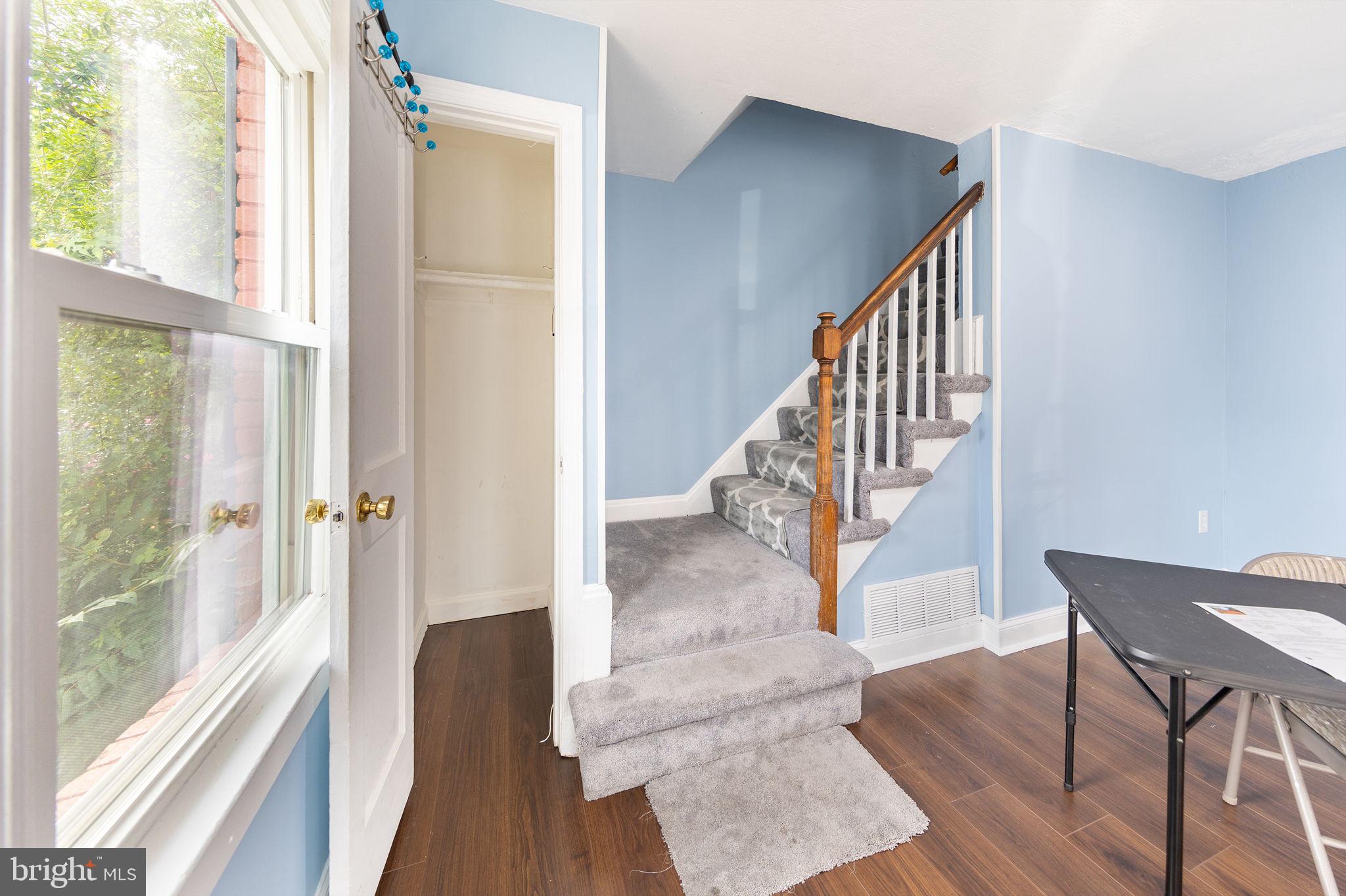 2258 ARLINGTON TERRACE