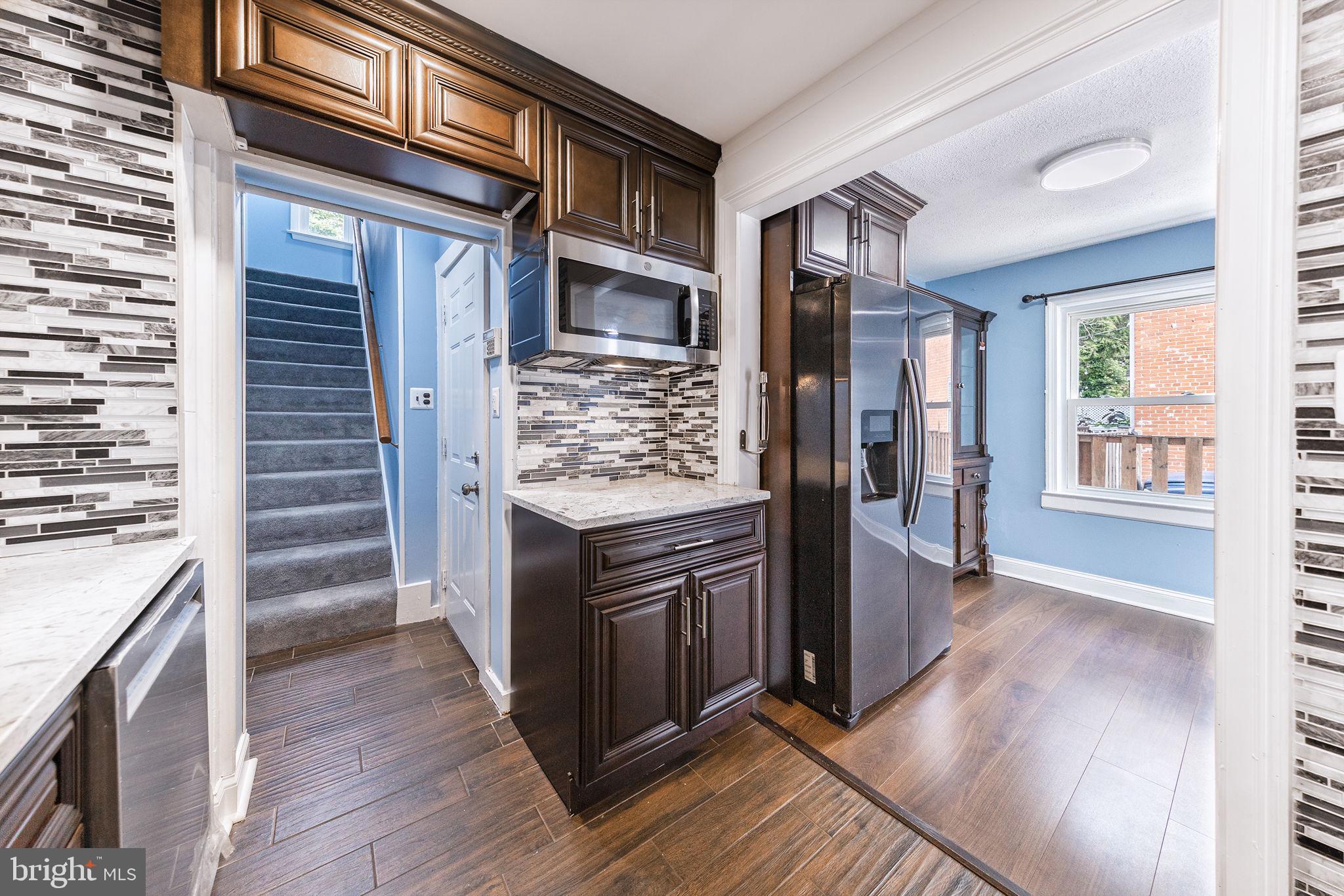 2258 ARLINGTON TERRACE