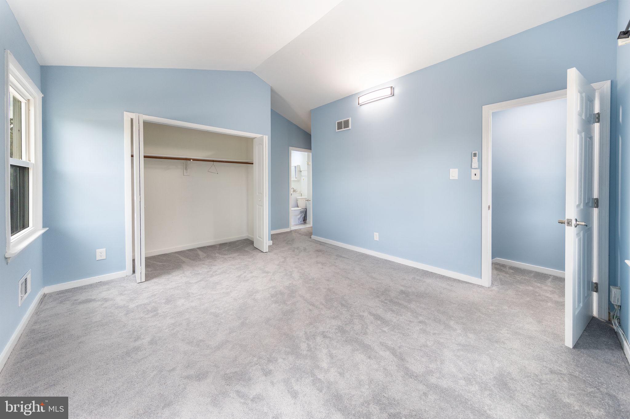 2258 ARLINGTON TERRACE