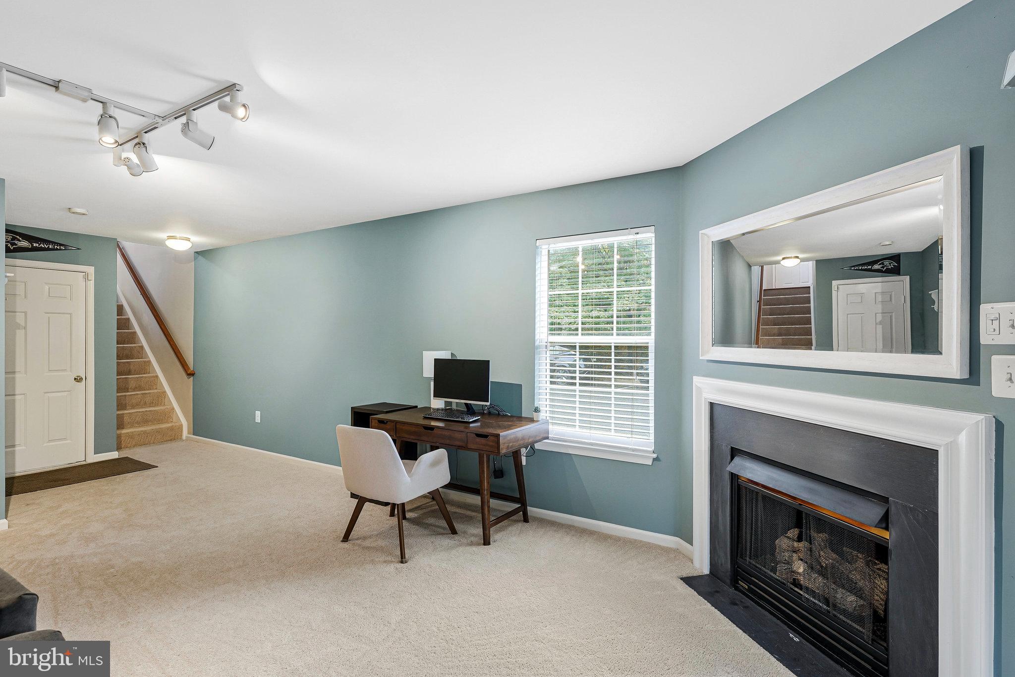 1718 STUART POINTE LANE