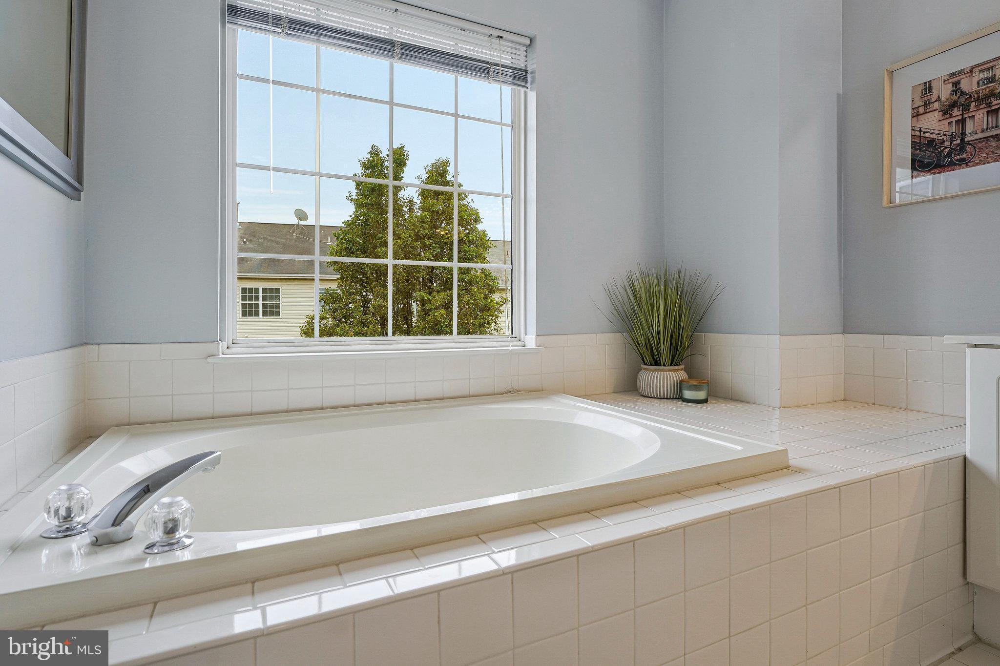 1718 STUART POINTE LANE