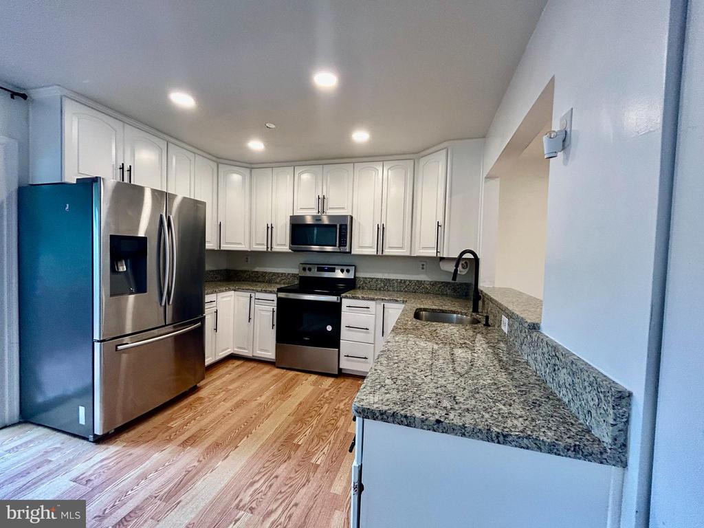4134 PLEASANT MEADOW COURT