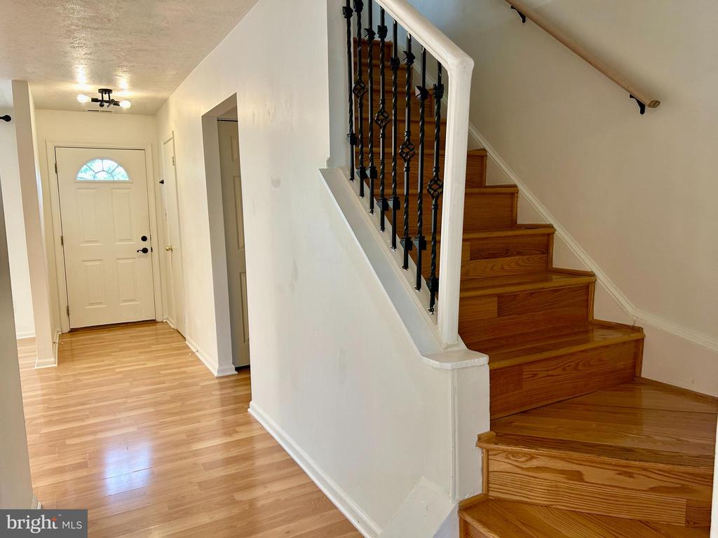 4134 PLEASANT MEADOW COURT
