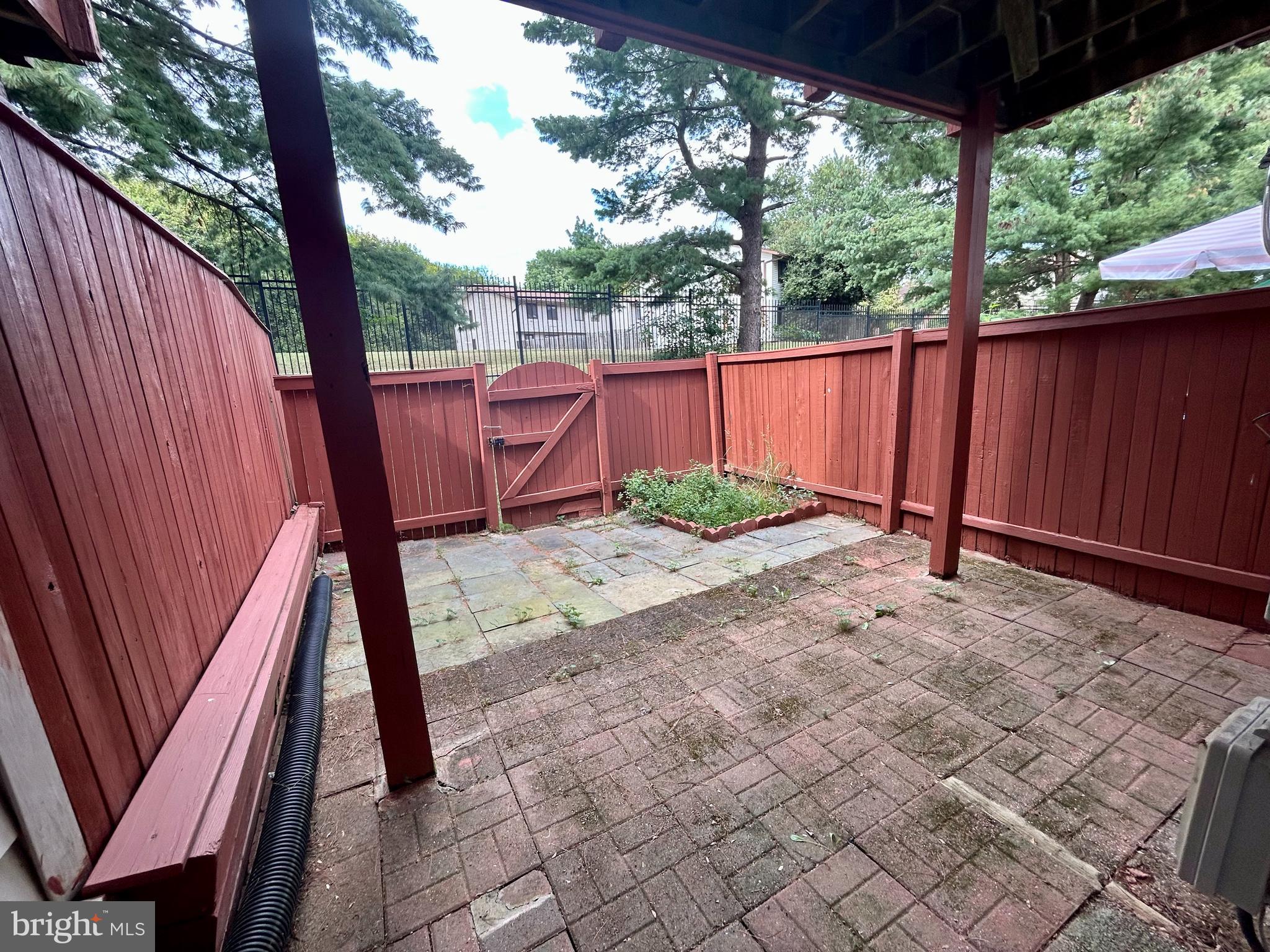 4134 PLEASANT MEADOW COURT