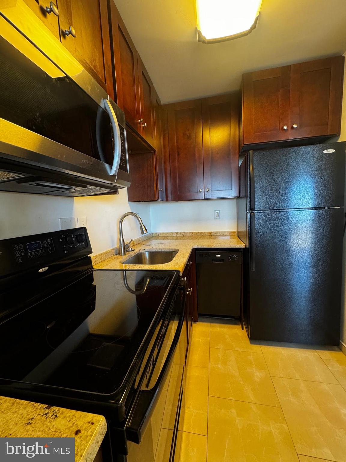 2059 HUNTINGTON AVENUE 1101