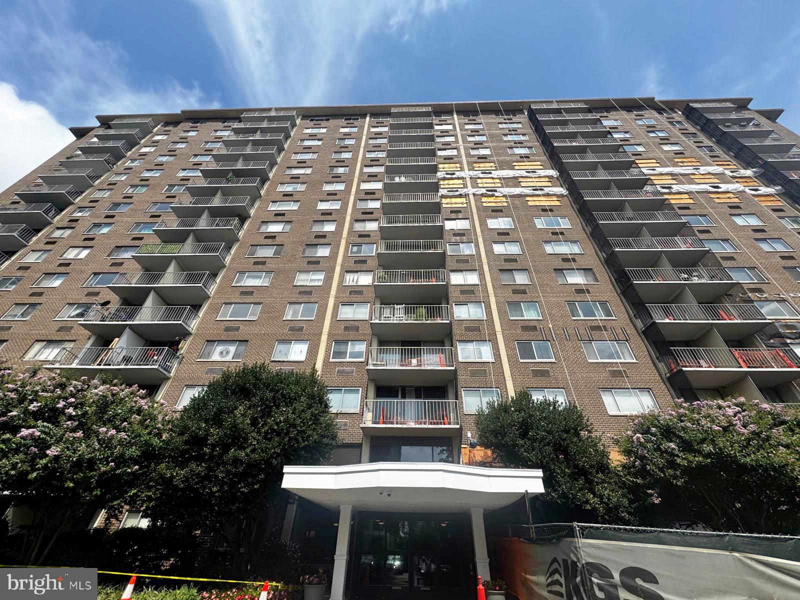 2059 HUNTINGTON AVENUE 1101