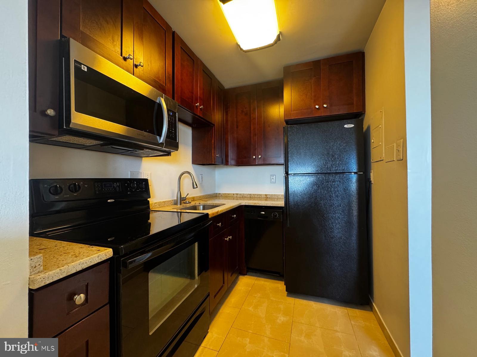 2059 HUNTINGTON AVENUE 1101