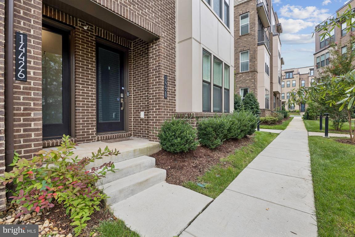 14426 BECKETT GLEN CIRCLE 906