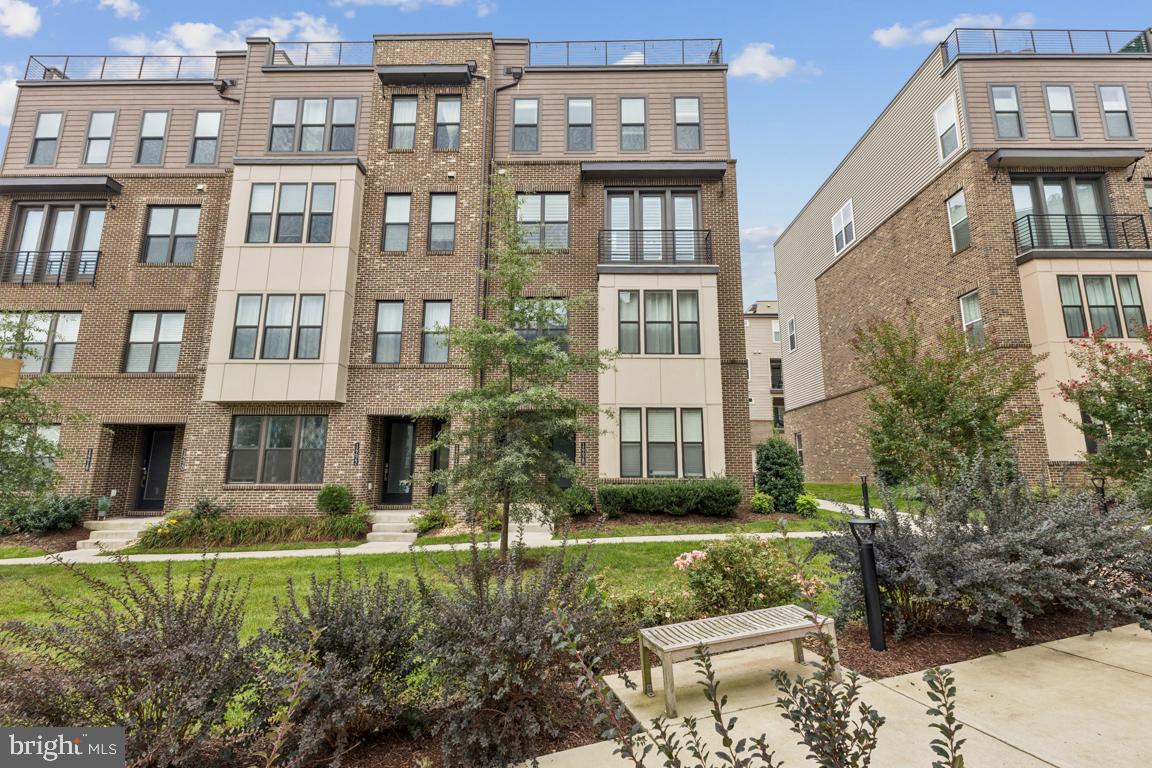 14426 BECKETT GLEN CIRCLE 906