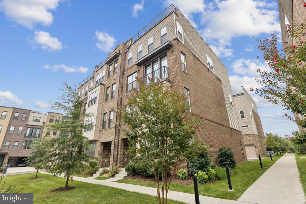 14426 BECKETT GLEN CIRCLE 906