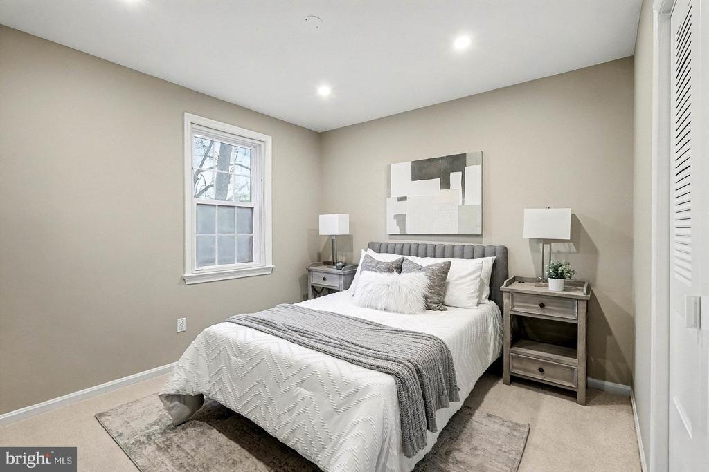 10307 EMERALD ROCK DRIVE