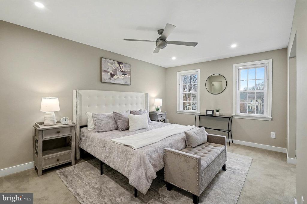 10307 EMERALD ROCK DRIVE