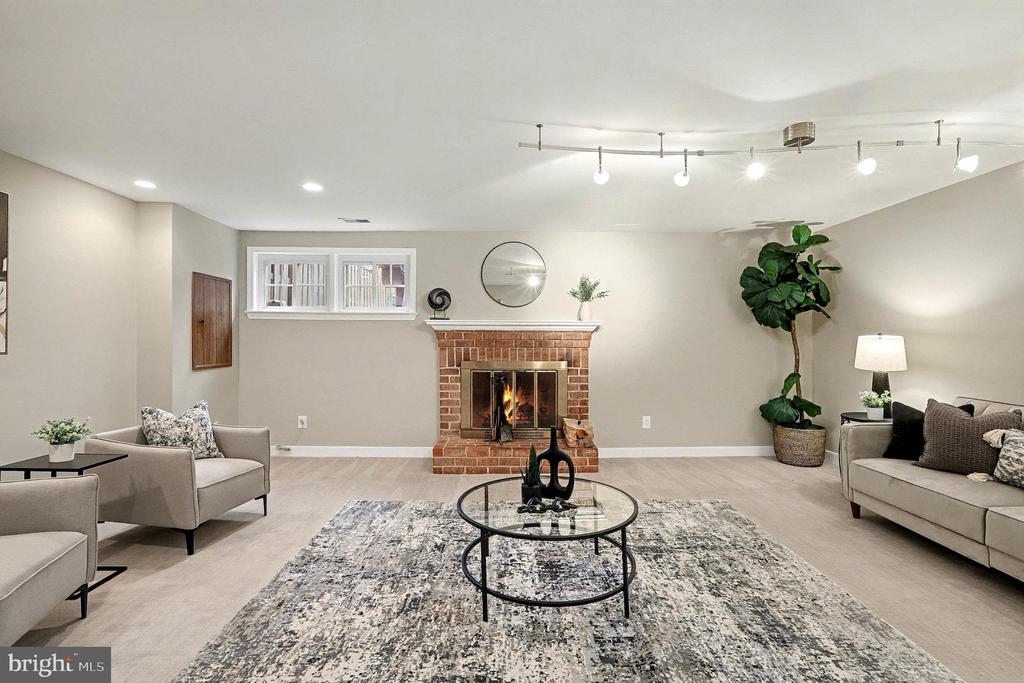 10307 EMERALD ROCK DRIVE