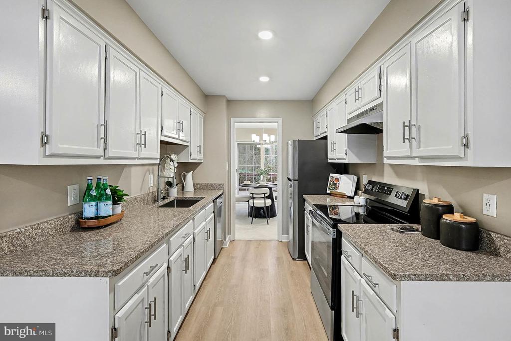 10307 EMERALD ROCK DRIVE