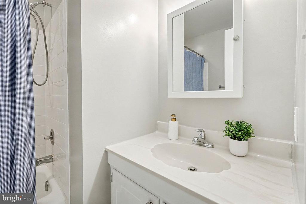 10307 EMERALD ROCK DRIVE