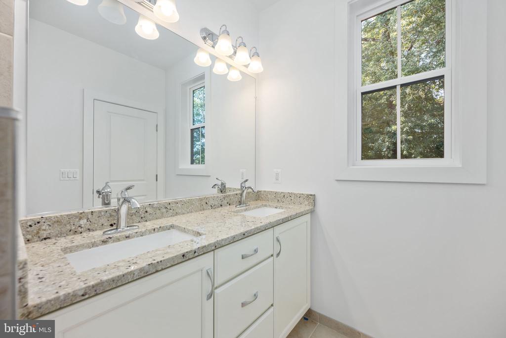 7404 ROCKY CREEK TERRACE