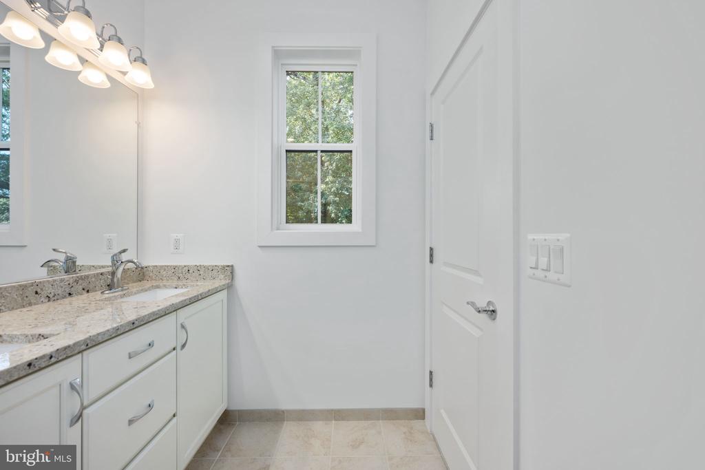 7404 ROCKY CREEK TERRACE