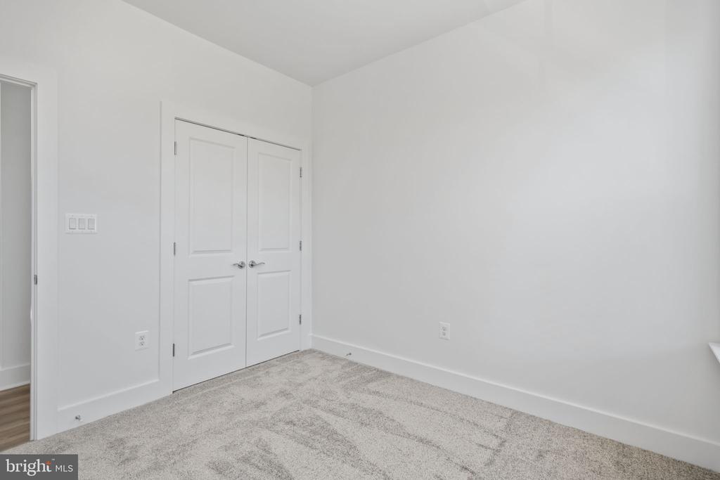 7404 ROCKY CREEK TERRACE