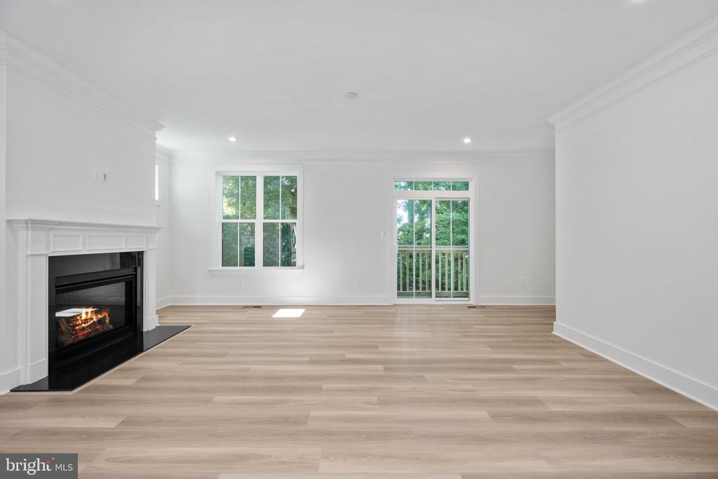 7404 ROCKY CREEK TERRACE