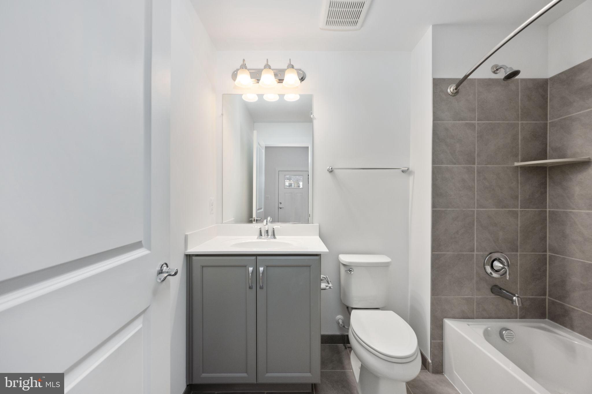 7404 ROCKY CREEK TERRACE