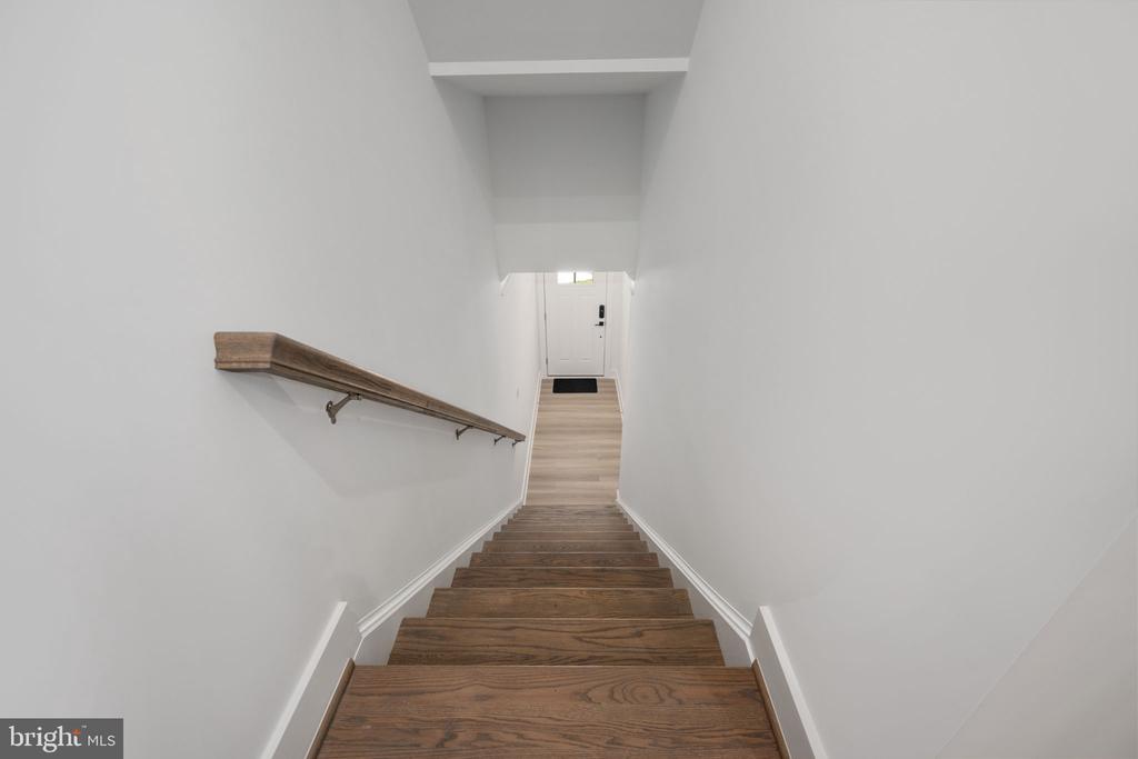 7404 ROCKY CREEK TERRACE