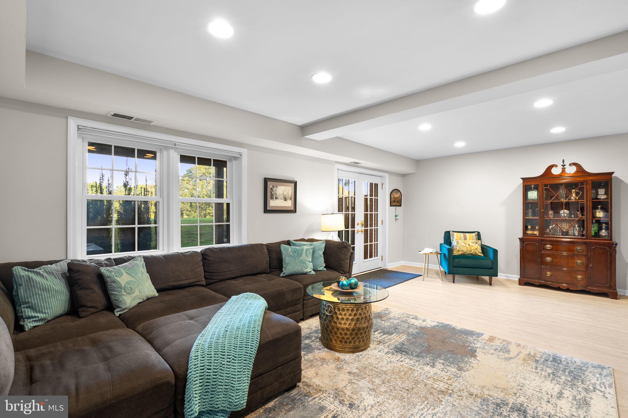 11735 NORTH SHORE DRIVE