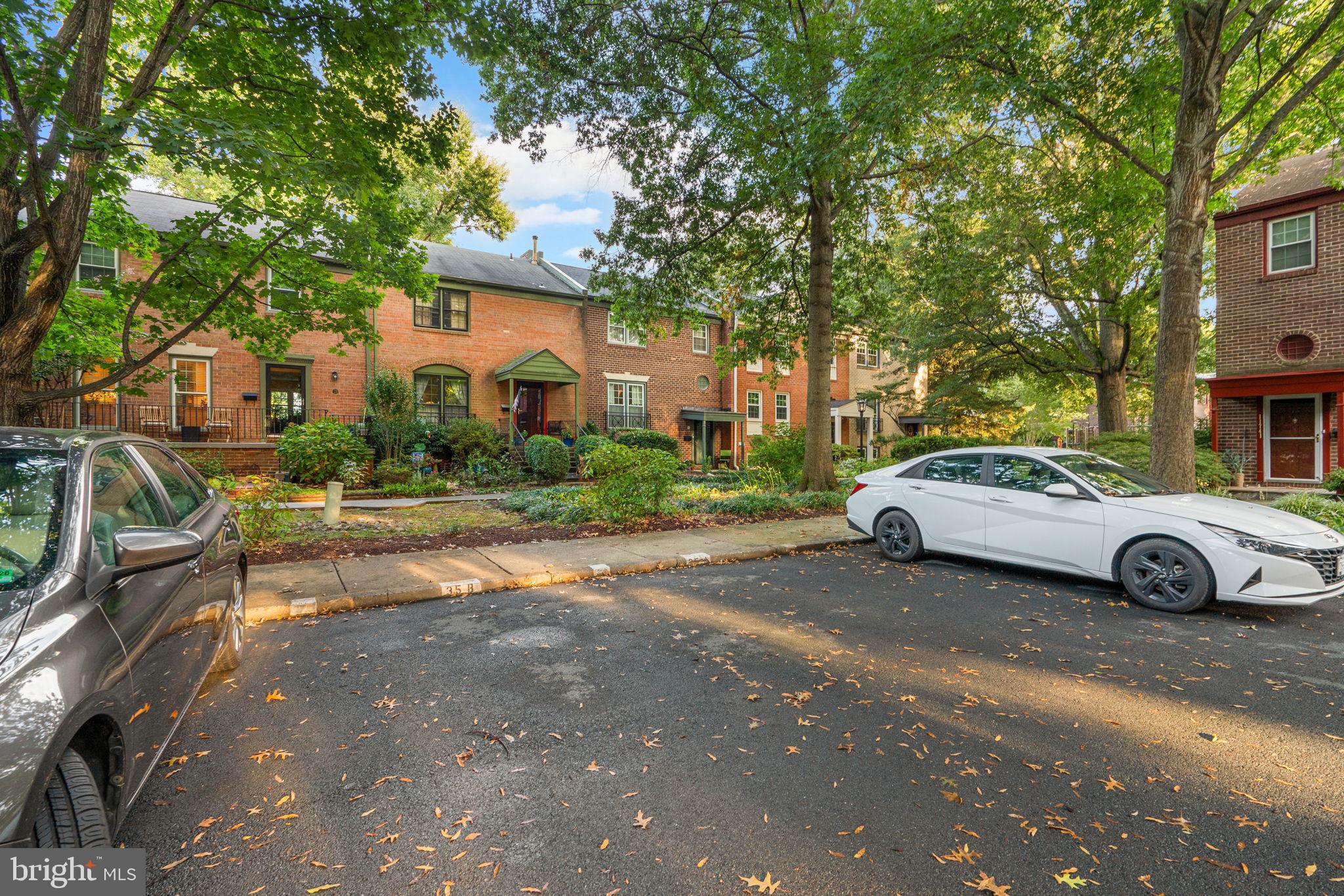 11735 NORTH SHORE DRIVE