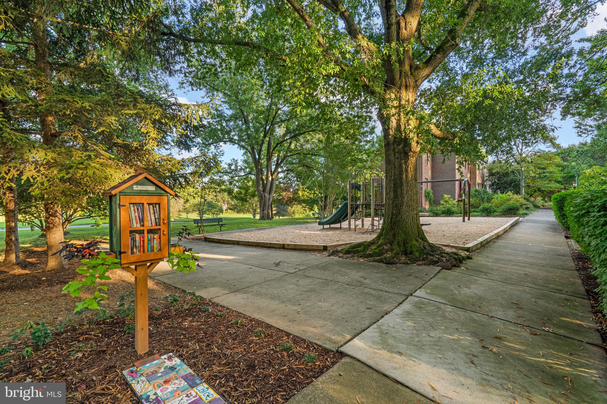 11735 NORTH SHORE DRIVE