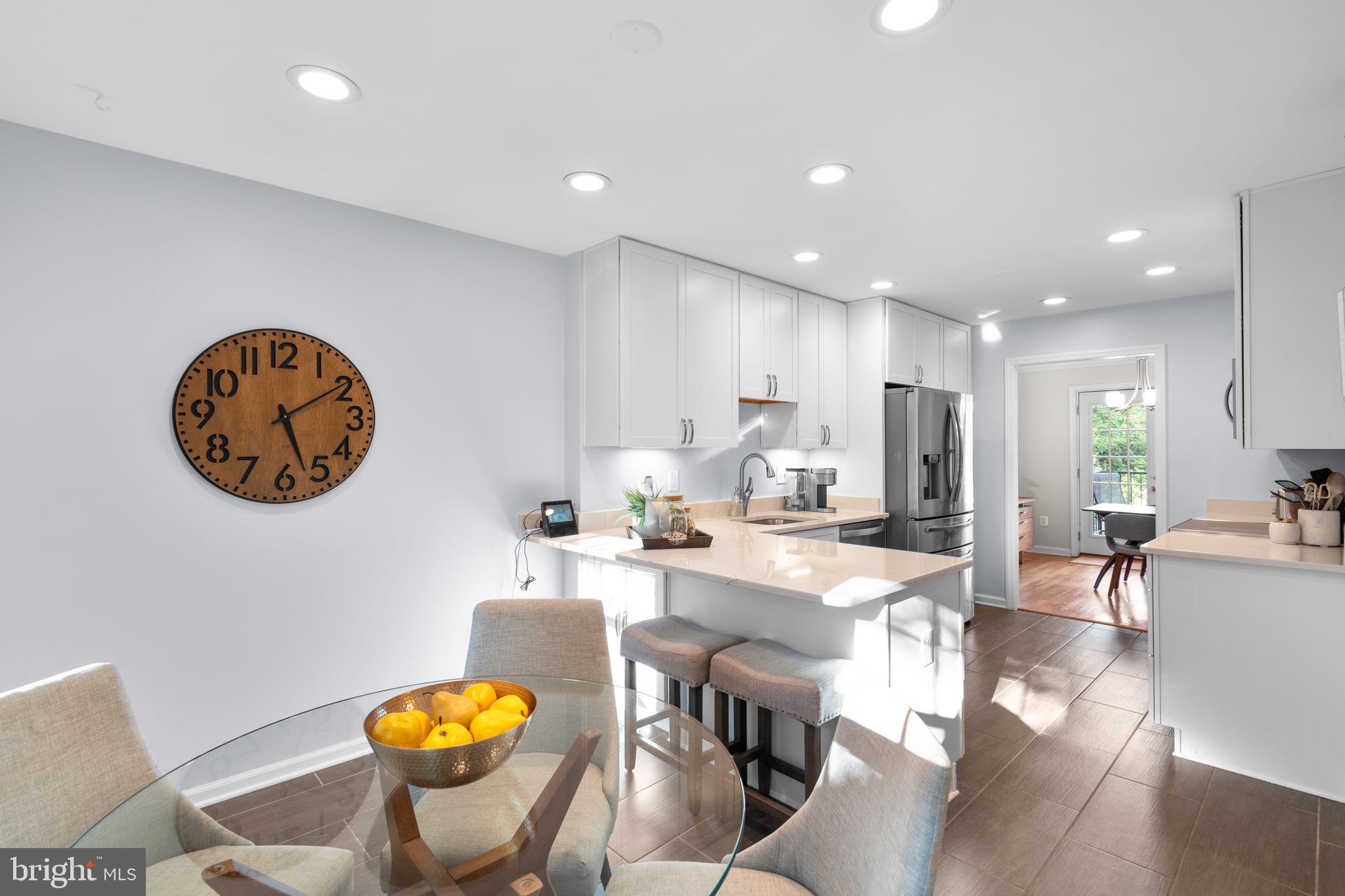 11735 NORTH SHORE DRIVE