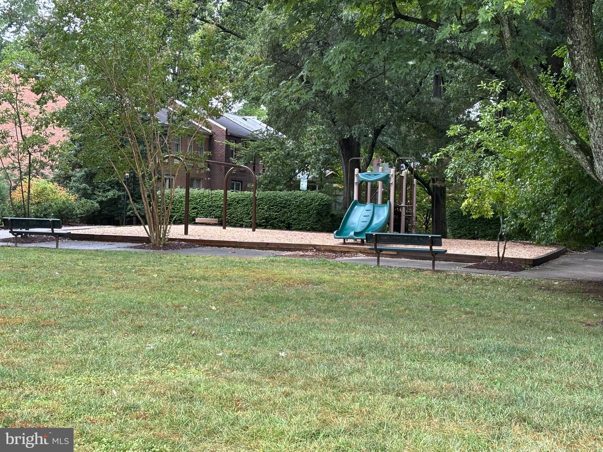 11735 NORTH SHORE DRIVE