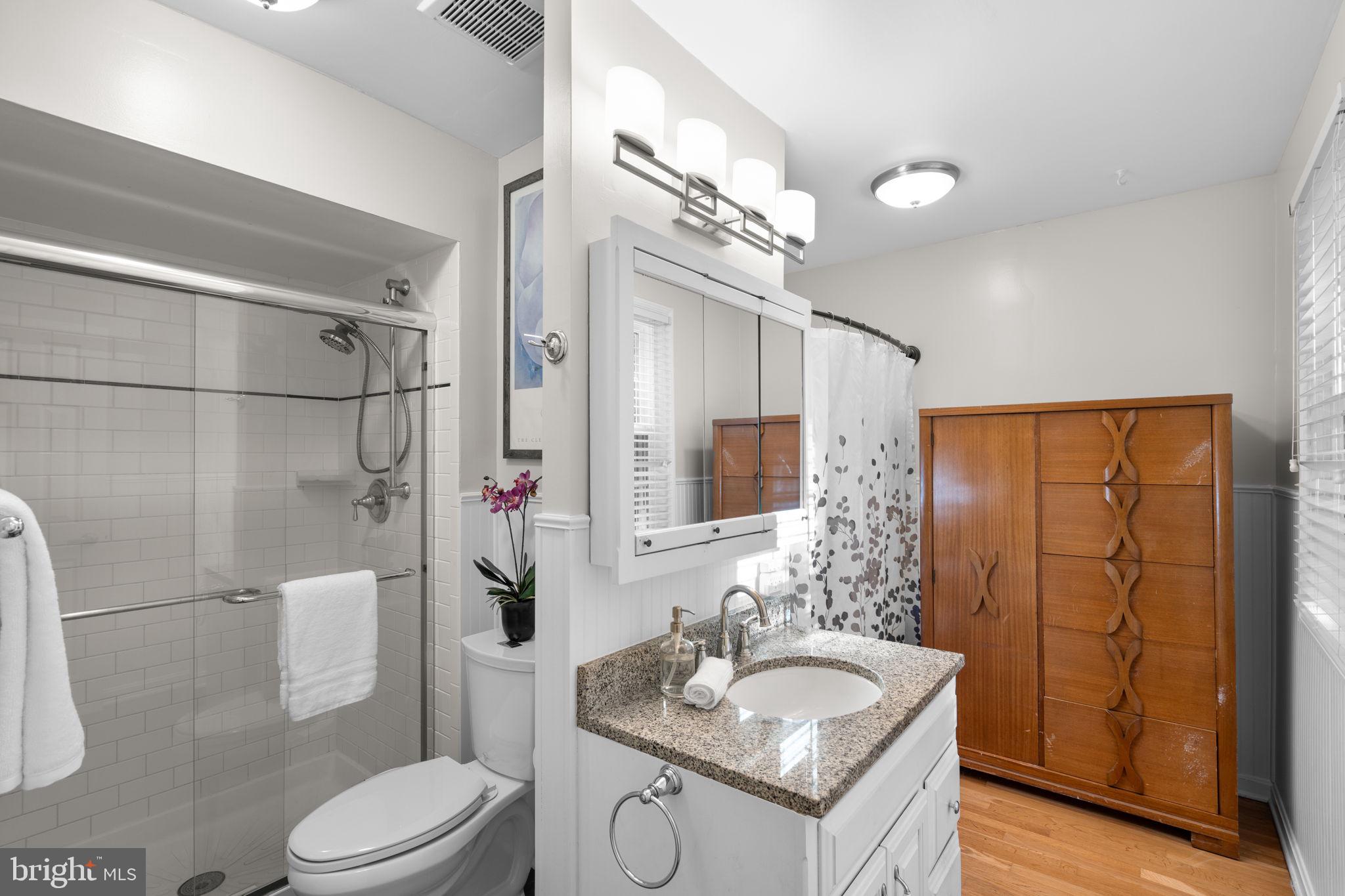 11735 NORTH SHORE DRIVE